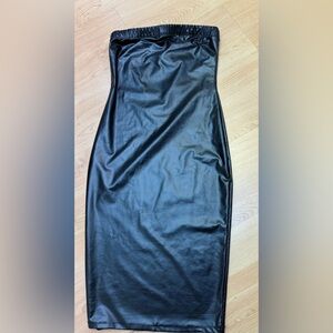 Elegant Black  Dress by K TOO size S pre-owned with 2free gifts .